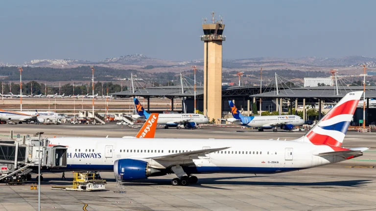 British Airways Dubai flights returning from London on November 3